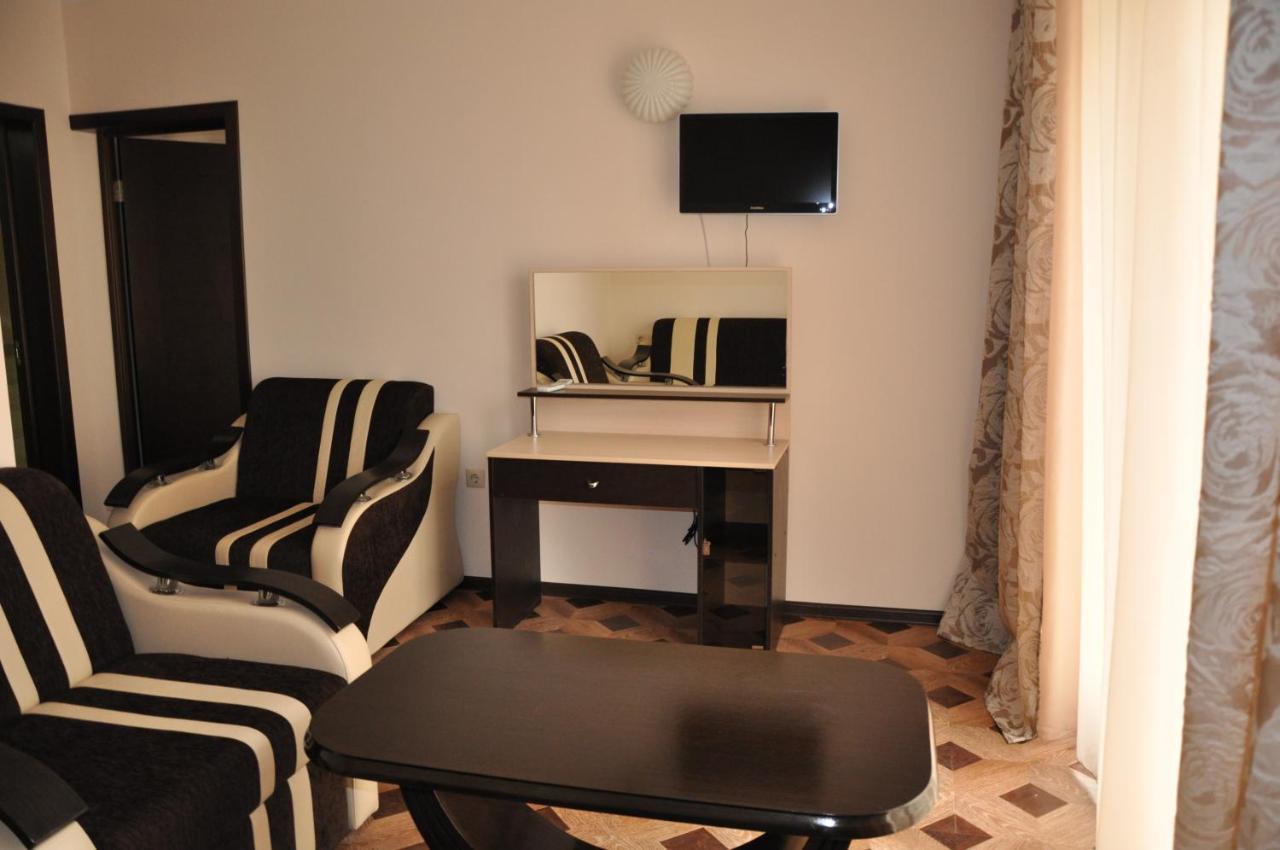 Mini Hotel Lidia New Athos Exterior photo