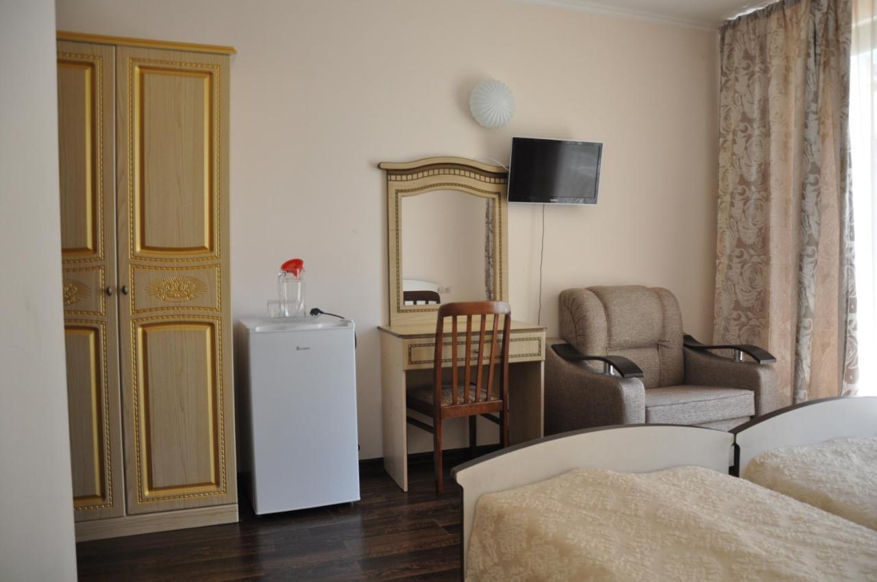 Mini Hotel Lidia New Athos Exterior photo